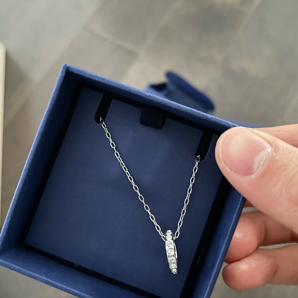 Swarovski necklace - Picture 2 of 2